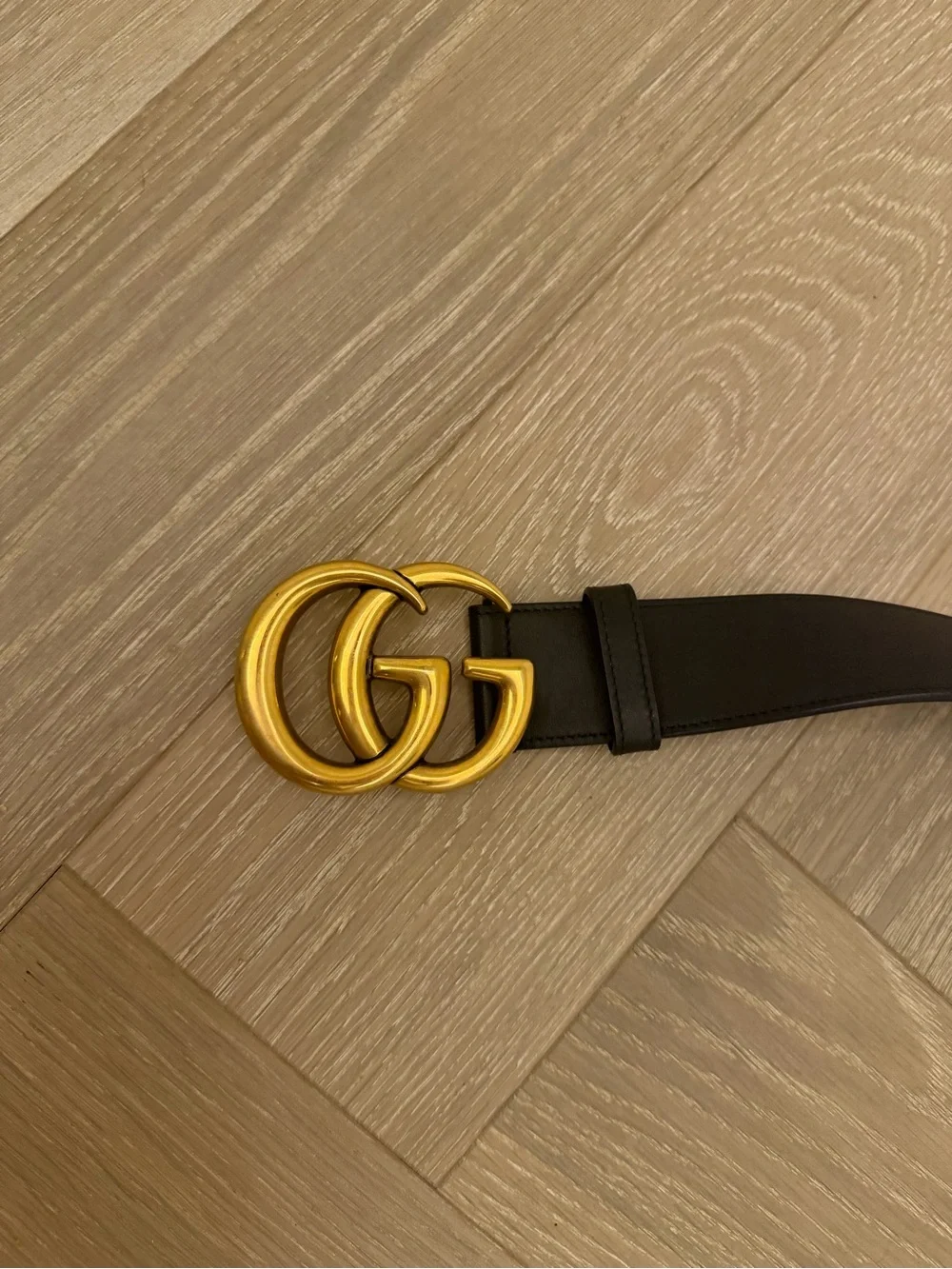 Gucci Black Leather Signature Logo Belt
